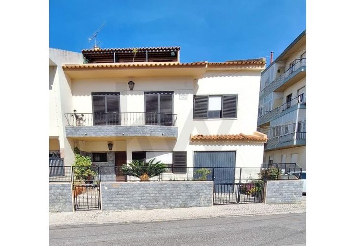 Villa en Sintra, Lisbon, Sintra - € 605.000 | Ref: KWPT-012636 - photo 1