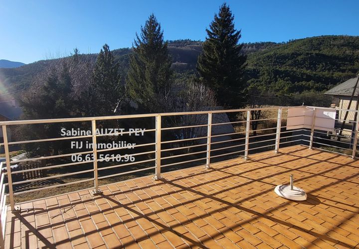 Villa i Montclar, Alpes-de-Haute-Provence, Montclar - € 318.000 | Ref: 2013549 - foto 1