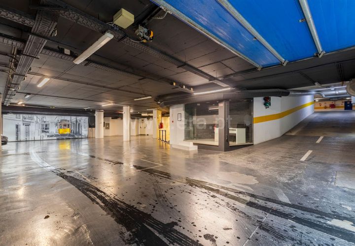 Garatge a Lisbon, Lisbon, Lisbon - € 1.299.000 | Ref: 042250125 - foto 1