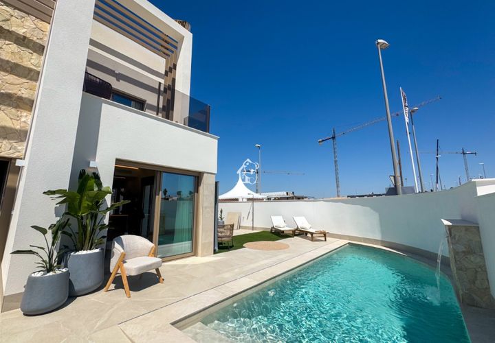 Villa i Rojales, Alicante, Rojales - € 384.000 | Ref: LUX0028 - foto 1