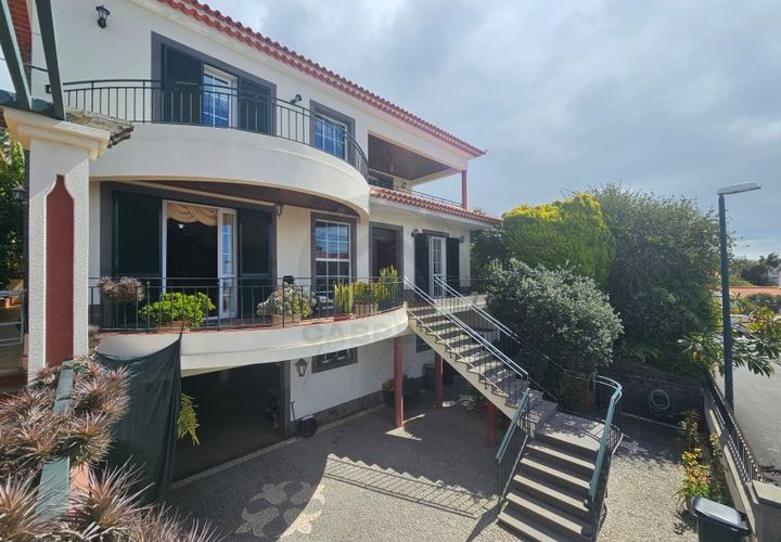 Villa i Funchal, Madeira, Funchal - € 900.000 | Ref: IC_968 - foto 1
