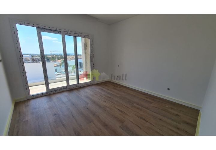 Lejlighed i Corroios, Setubal, Corroios - € 350.000 | Ref: 007.946.536 - foto 1