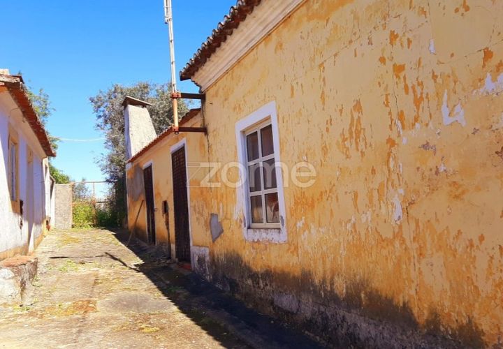 Haus in Abrantes, Santarem, Abrantes - € 65.000 | Ref: ZMPT575203 - Foto 1