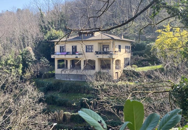 Villa i Como, Como, Como - € 350 000 | Ref: 397 - foto 1