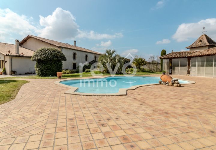 Villa i Marmande, Lot-et-Garonne, Marmande - € 489.000 | Ref: 4901050450 - foto 1