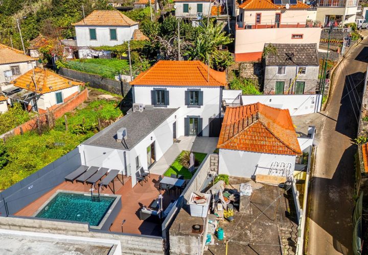Byhus i Calheta, Madeira, Calheta - € 650.000 | Ref: KWPT-011216 - foto 1
