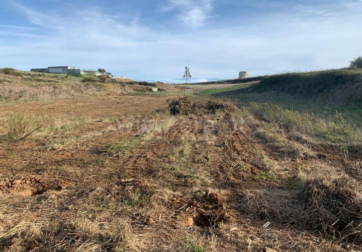 Helårsgrund i Torres Vedras, Lisbon, Torres Vedras - € 60.000 | Ref: 295250039 - foto 1
