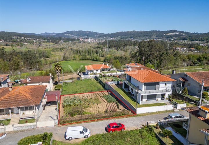 Helårsgrund i Vila Verde, Braga, Vila Verde - € 59.500 | Ref: 01-3594 - foto 1