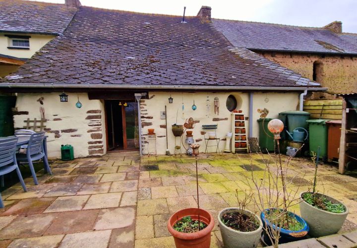Villa a Meneac, Morbihan, Meneac - € 84.000 | Ref: KM-4606 - foto 1