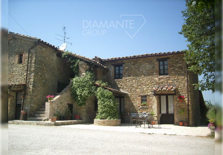 Farm hus i Umbertide, Perugia, Umbertide - € 750.000 | Ref: GU6323 - foto 1