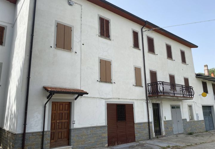 Bungalou a Gubbio, Perugia, Gubbio - € 50.000 | Ref: GU8725 - foto 1