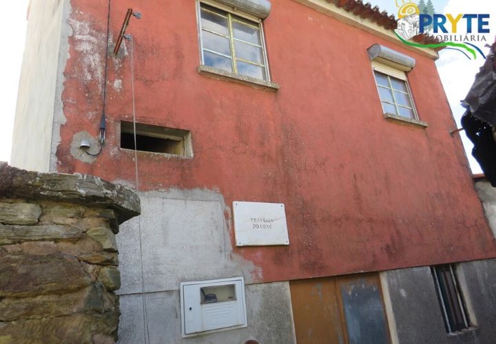 Villa a Troviscal, Castelo Branco, Troviscal - € 35.000 | Ref: AA315 - foto 1