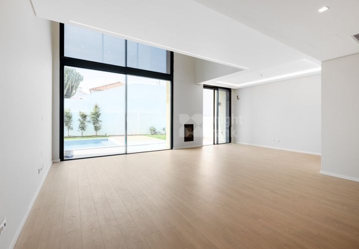 Villa i Alcabideche, Lisbon, Alcabideche - € 1.800.000 | Ref: PROP-029402 - foto 1