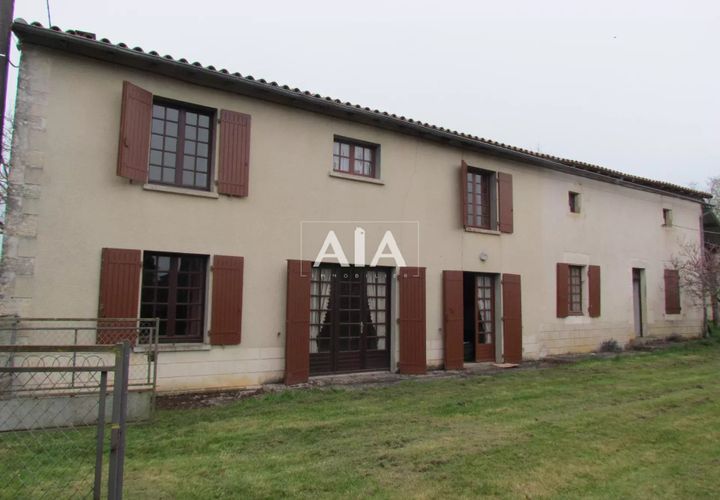 Landejendom i Les Adjots, Charente, Les Adjots - € 112.350 | Ref: 1210 - foto 1