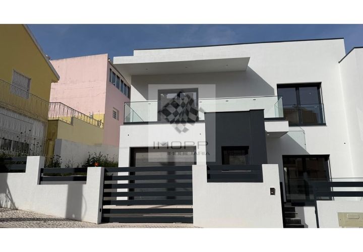 Villa i Odivelas, Lisbon, Odivelas - € 656.000 | Ref: IMOPP-00275 - foto 1