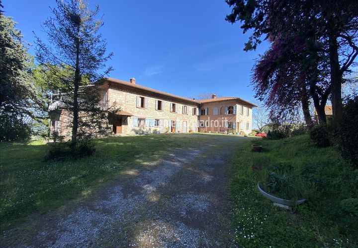 Farm hus i Cetona, Siena, Cetona - € 1.450.000 | Ref: CA321 - foto 1