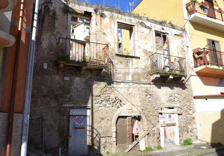 Villa a Messina, Messina, Messina - € 35.000 | Ref: 18-25 - foto 1