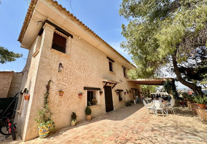 Villa i Yecla, Murcia, Yecla - € 549.000 | Ref: 40012c2504 - foto 1