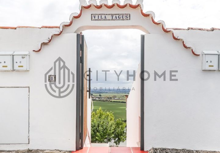 Villa a Santarem, Santarem, Santarem - € 575.000 | Ref: City-24-07L - foto 1