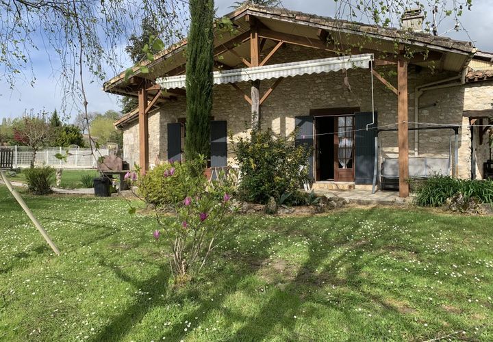 Villa a Duras, Lot-et-Garonne, Duras - € 425.550 | Ref: BVI73427 - foto 1