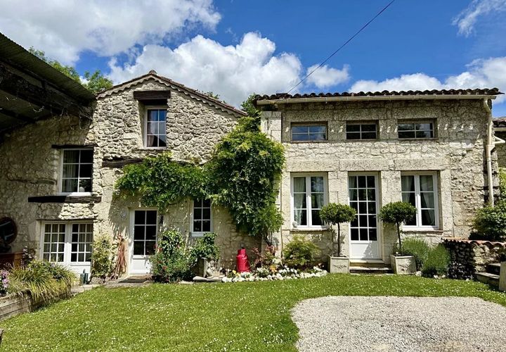 Villa i Duras, Lot-et-Garonne, Duras - € 611.700 | Ref: BVI79099 - foto 1