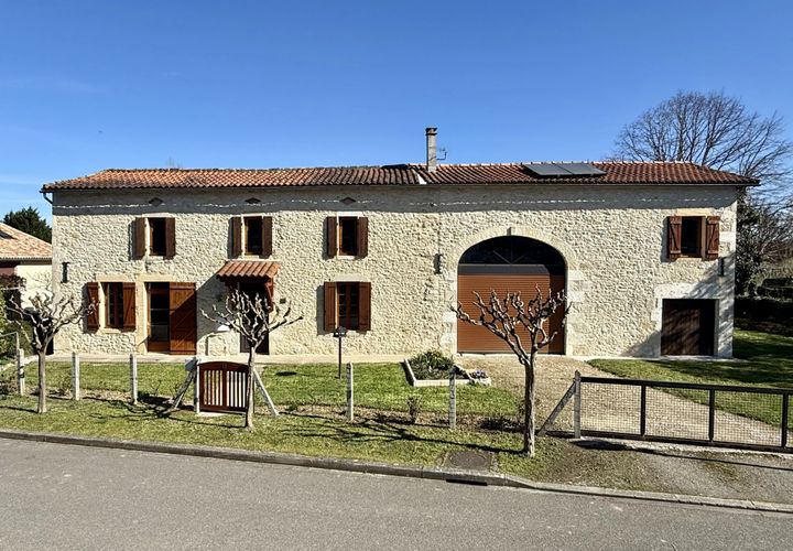 Villa a Duras, Lot-et-Garonne, Duras - € 399.500 | Ref: BVI79635 - foto 1