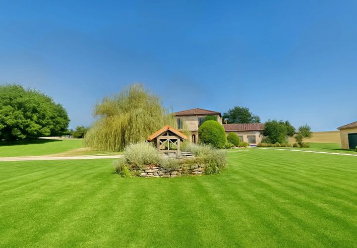 Villa i Civray, Vienne, Civray - € 575.000 | Ref: BVI68781 - foto 1