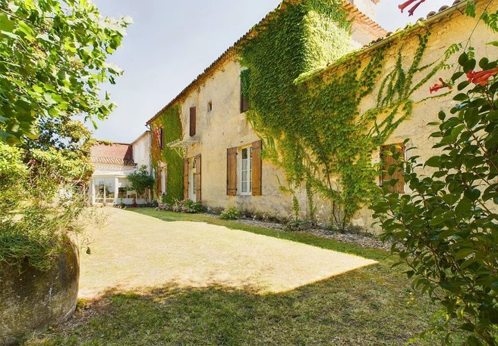 Villa i Pineuilh, Gironde, Pineuilh - € 850.000 | Ref: BVI76362 - foto 1