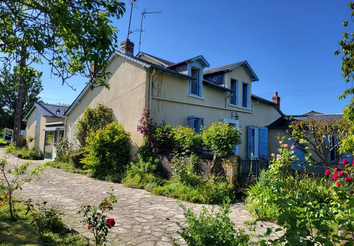 Villa a Saint-Savin, Vienne, Saint-Savin - € 190.000 | Ref: BVI66442 - foto 1