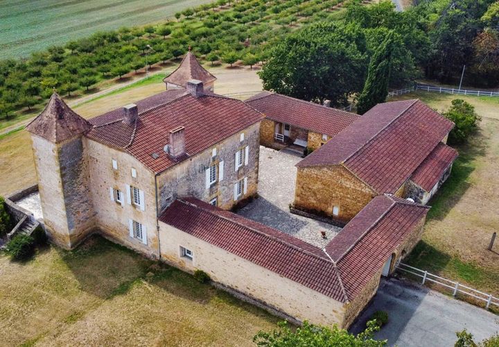 Villa i Monflanquin, Lot-et-Garonne, Monflanquin - € 1.158.000 | Ref: BVI66582 - foto 1