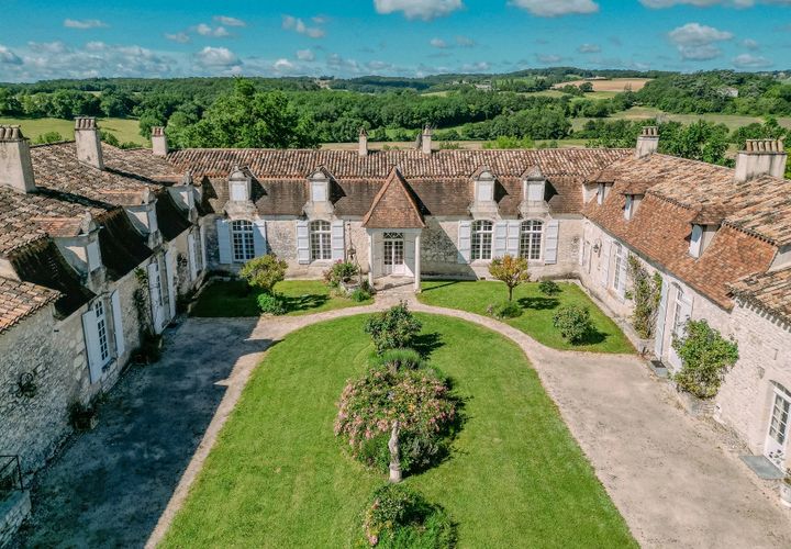 Villa i Monflanquin, Lot-et-Garonne, Monflanquin - € 1.650.000 | Ref: BVI71324 - foto 1