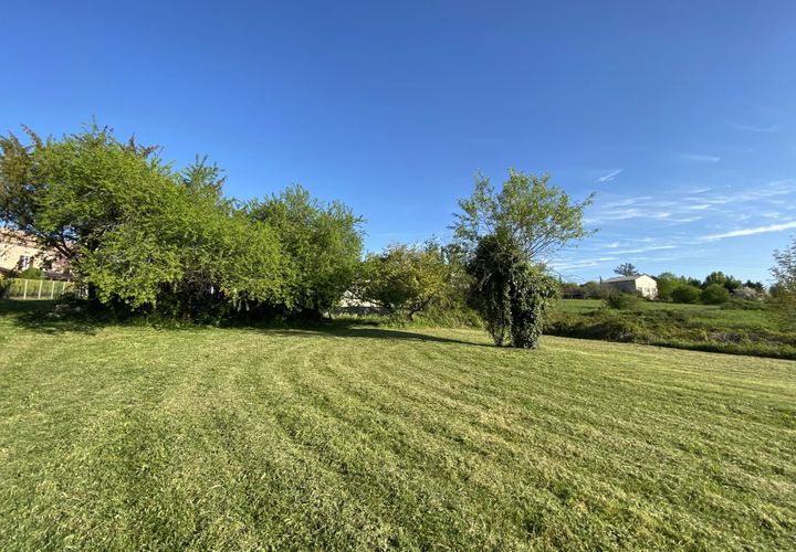 Helårsgrund i Monflanquin, Lot-et-Garonne, Monflanquin - € 41.000 | Ref: BVI70125 - foto 1