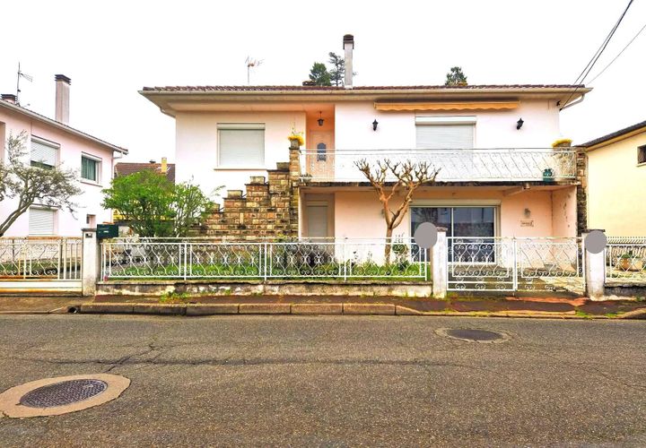 Villa i Moissac, Tarn-et-Garonne, Moissac - € 195 000 | Ref: BVI74733 - foto 1