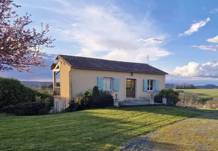 Villa a Les Essards, Charente, Les Essards - € 189.000 | Ref: BVI77194 - foto 1