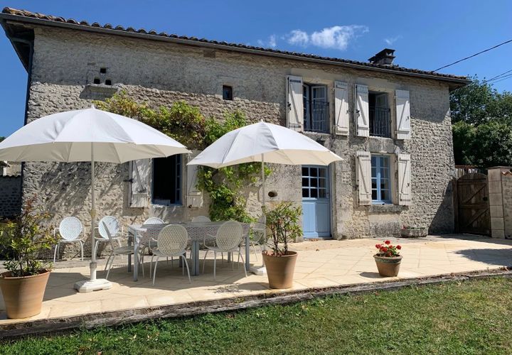Villa em Chalais, Charente, Chalais - € 318.000 | Ref: BVI77439 - foto 1
