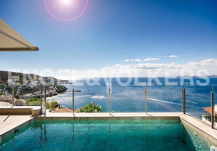Villa a Roses, Gerona, Roses - € 1.790.000 | Ref: W-02Q34C - foto 1