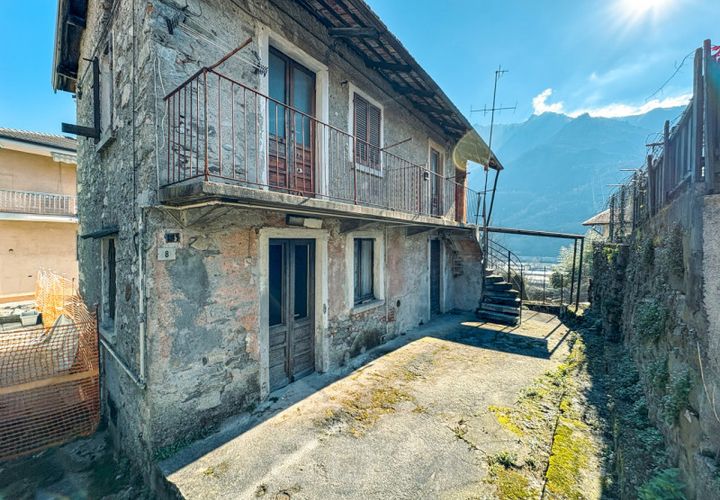 Villa a Omegna, Verbano Cusio Ossola, Omegna - € 50.000 | Ref: 2-OMETOR - foto 1