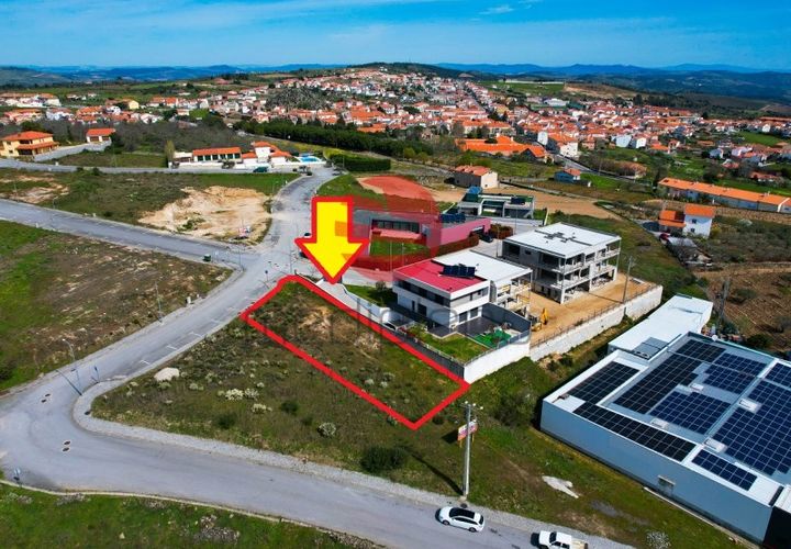 Helårsgrund i Meda, Guarda, Meda - € 35.000 | Ref: 1109 - foto 1