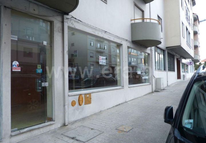 L'establiment comercial a Guarda, Guarda, Guarda - € 450/mes | Ref: 046250092 - foto 1