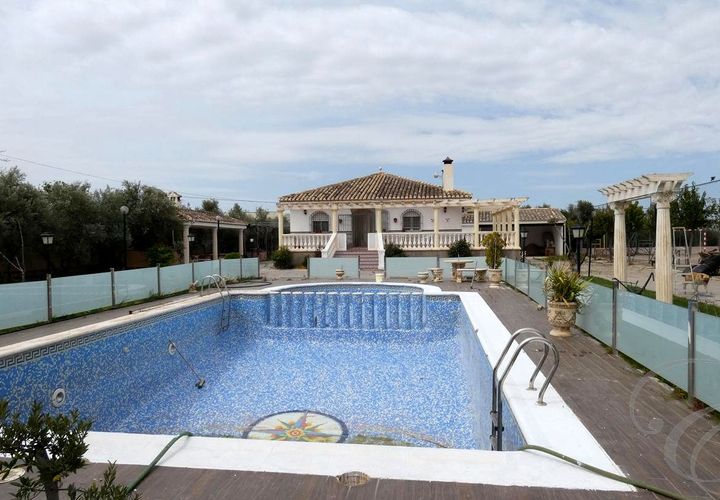 Villa i Baza, Granada, Baza - € 255.000 | Ref: XL4522 - foto 1