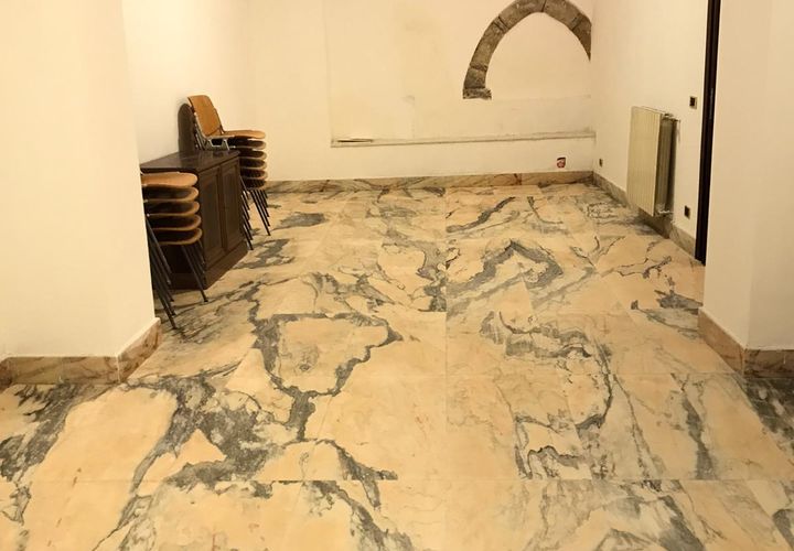 L'establiment comercial a Benevento, Benevento, Benevento - € 1.950/mes | Ref: AA31108 - foto 1