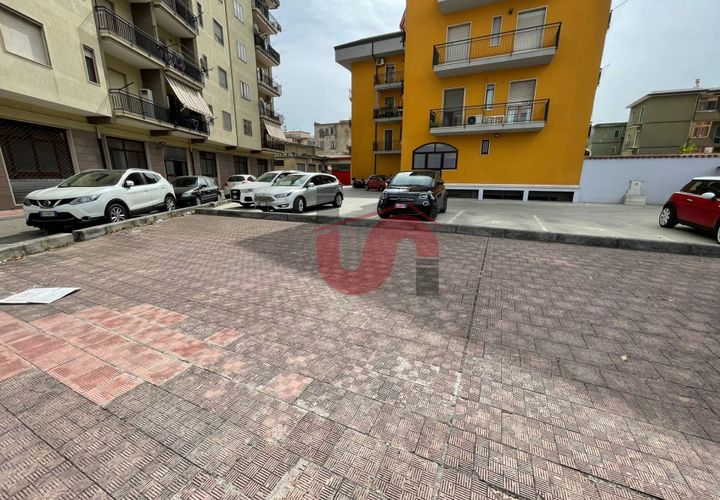 Erhvervsejendom i Benevento, Benevento, Benevento - € 455.000 | Ref: AA39384 - foto 1