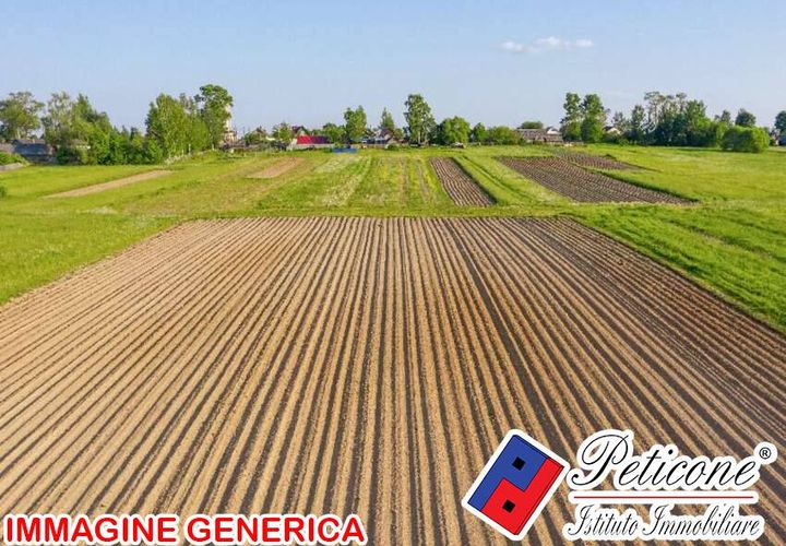 Helårsgrund i Fondi, Latina, Fondi - € 375.000 | Ref: TR75 - foto 1