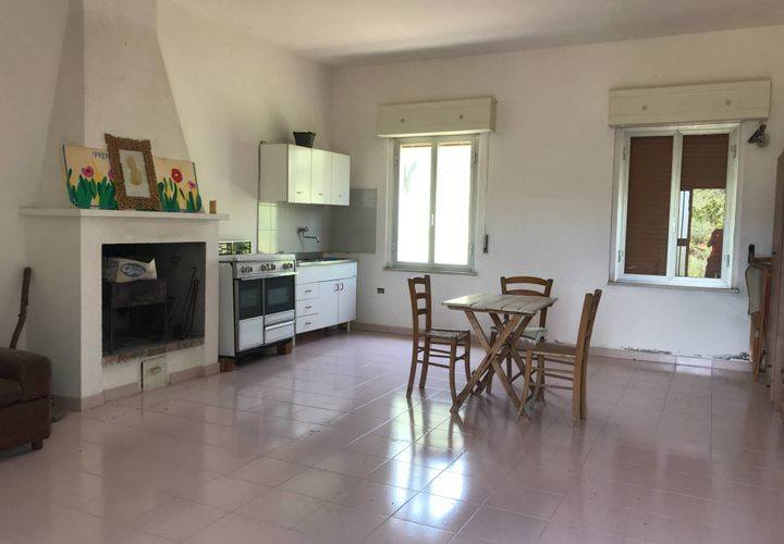 Masia a Pollutri, Chieti, Pollutri - € 50.000 | Ref: 5124 - foto 1