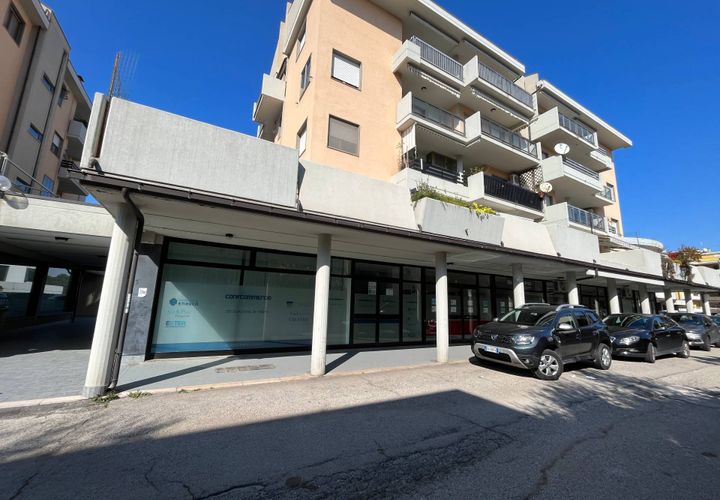 Erhvervsejendom i Vasto, Chieti, Vasto - € 195.000 | Ref: 5231 - foto 1