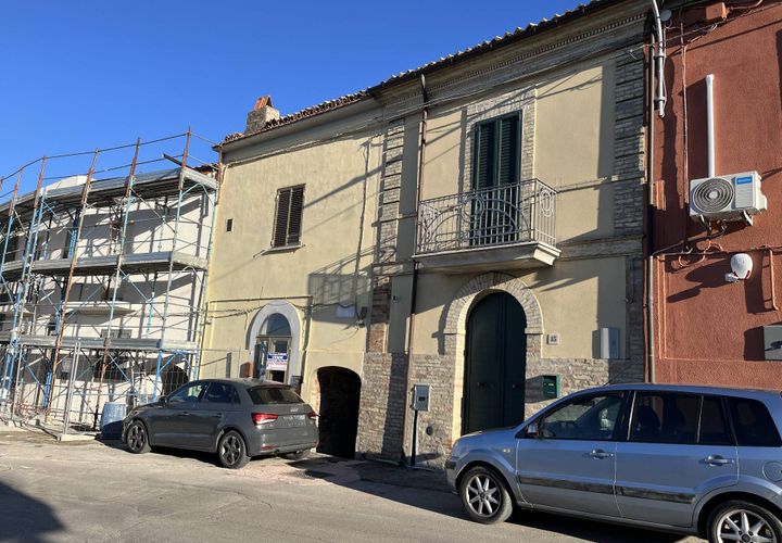 Villa a Pollutri, Chieti, Pollutri - € 48.000 | Ref: 5323 - foto 1