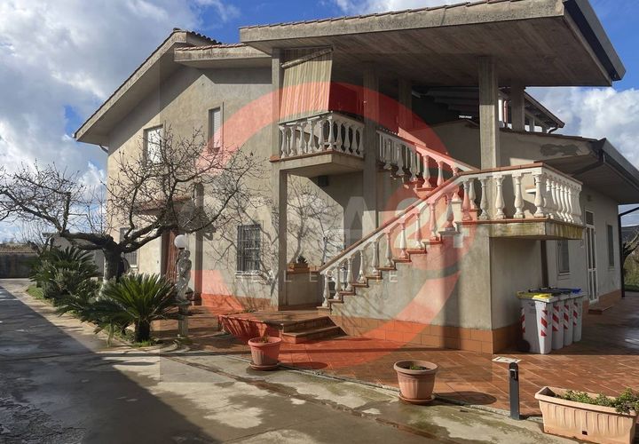 Rækkehus i Latina, Latina, Latina - € 259.000 | Ref: 3093 - foto 1