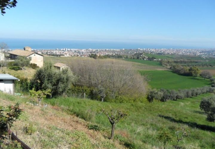 Tomt i Colonnella, Teramo, Colonnella - € 139 000 | Ref: ter3555 - foto 1