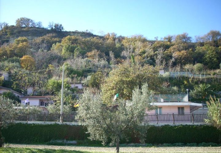 Erhvervsejendom i Cupra Marittima, Ascoli Piceno, Cupra Marittima - € 1.200.000 | Ref: ese1116 - foto 1
