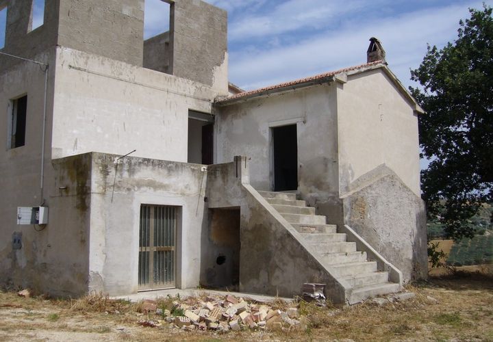 Landejendom i Controguerra, Teramo, Controguerra - € 130.000 | Ref: cas436 - foto 1